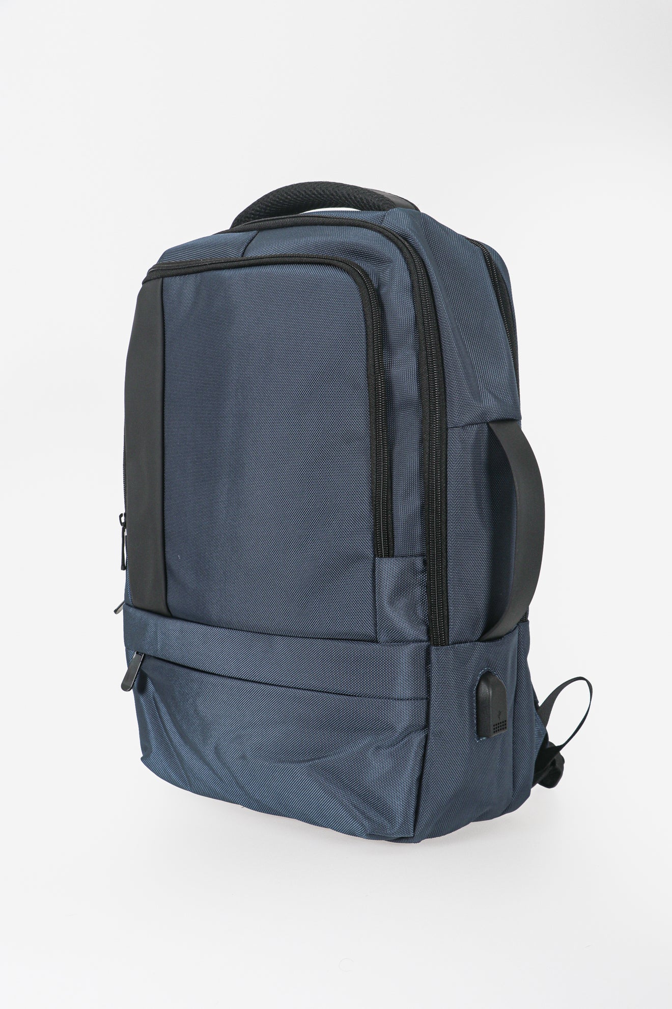 Σακίδιο από ανάγλυφο ύφασμα