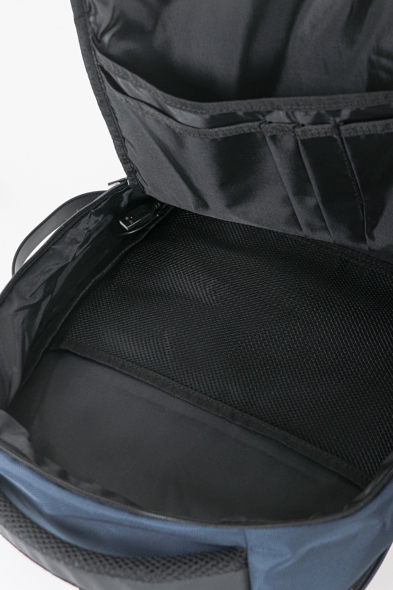 Σακίδιο από ανάγλυφο ύφασμα