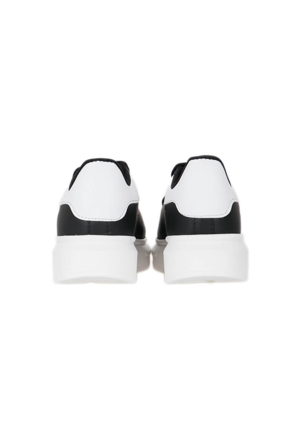 Sneakers με συνδυασμό χρωμάτων