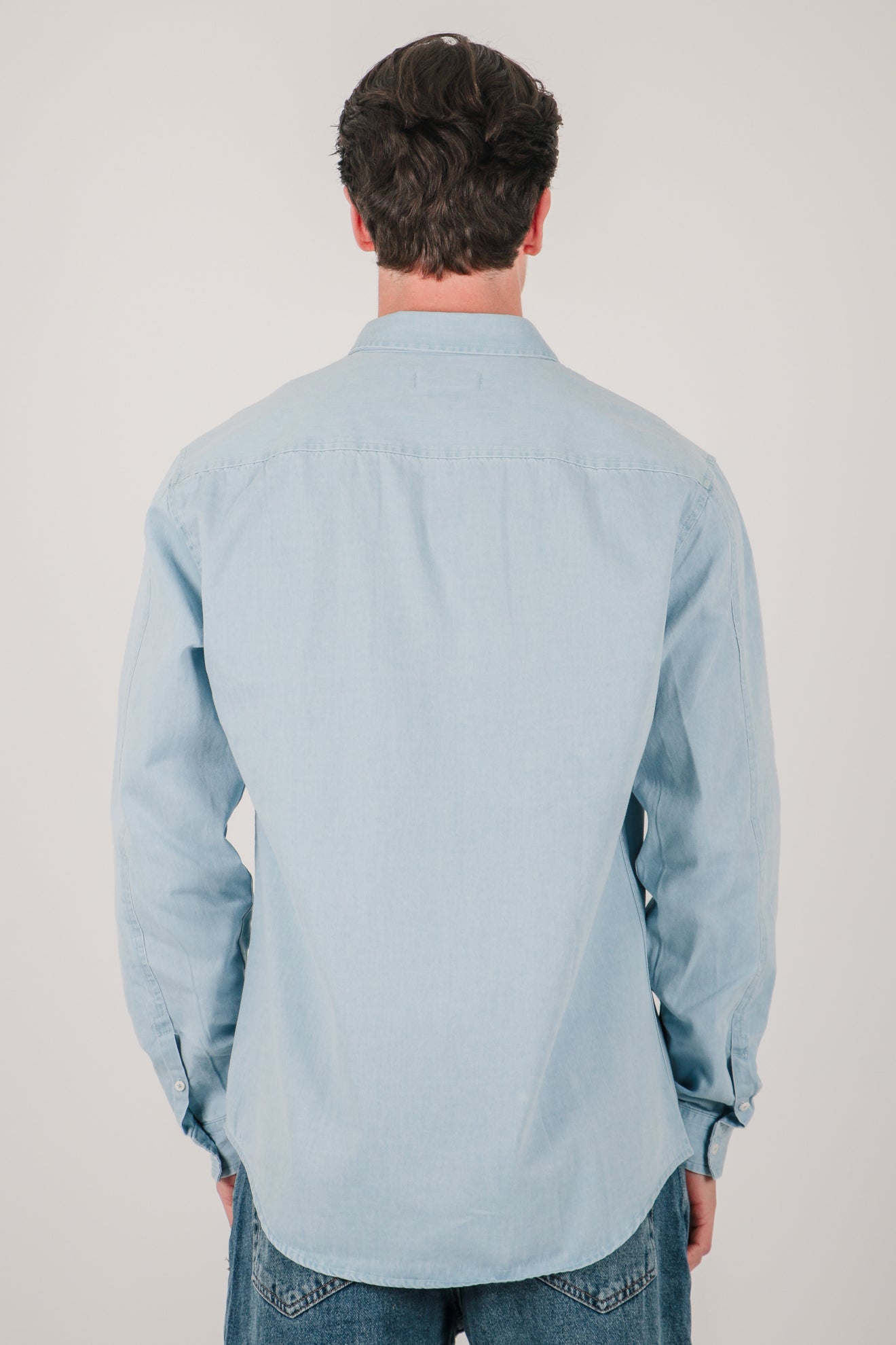 Πουκάμισο ντένιμ με τσέπη