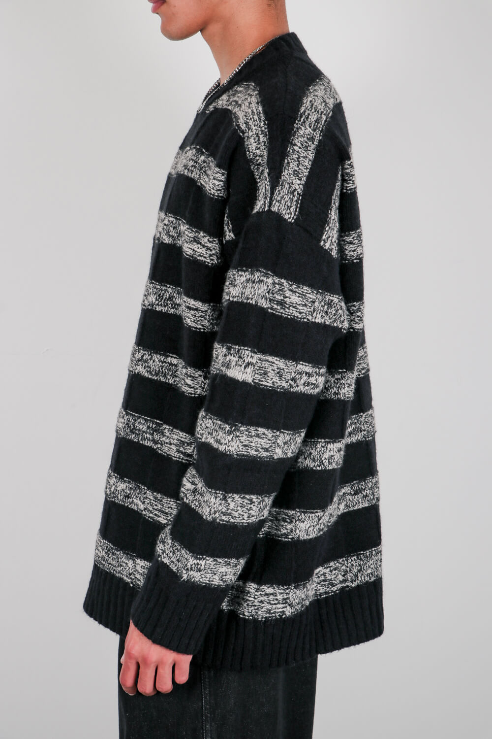 Πλεκτή μπλούζα με ρίγες