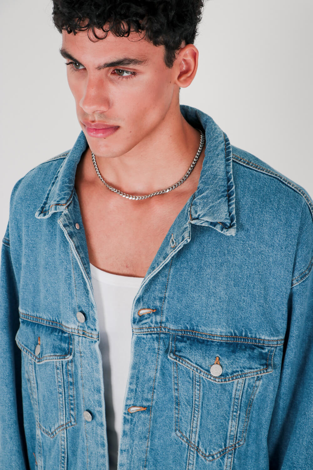 Μπουφάν ντένιμ boxy fit