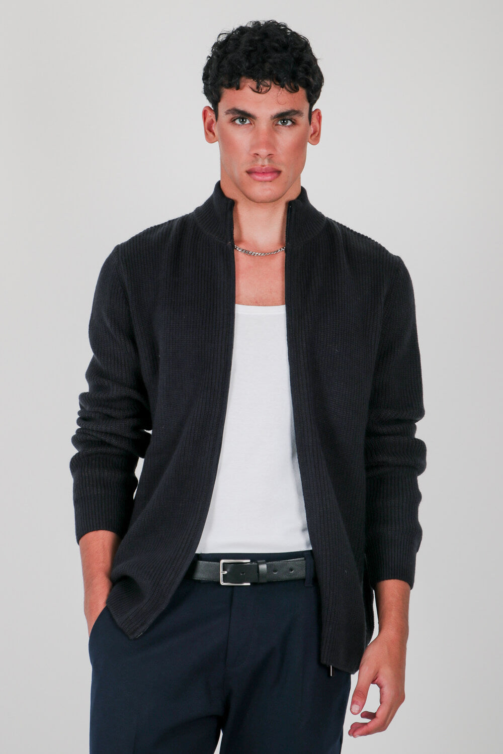 Πλεκτή ζακέτα με ανάποδη πλέξη