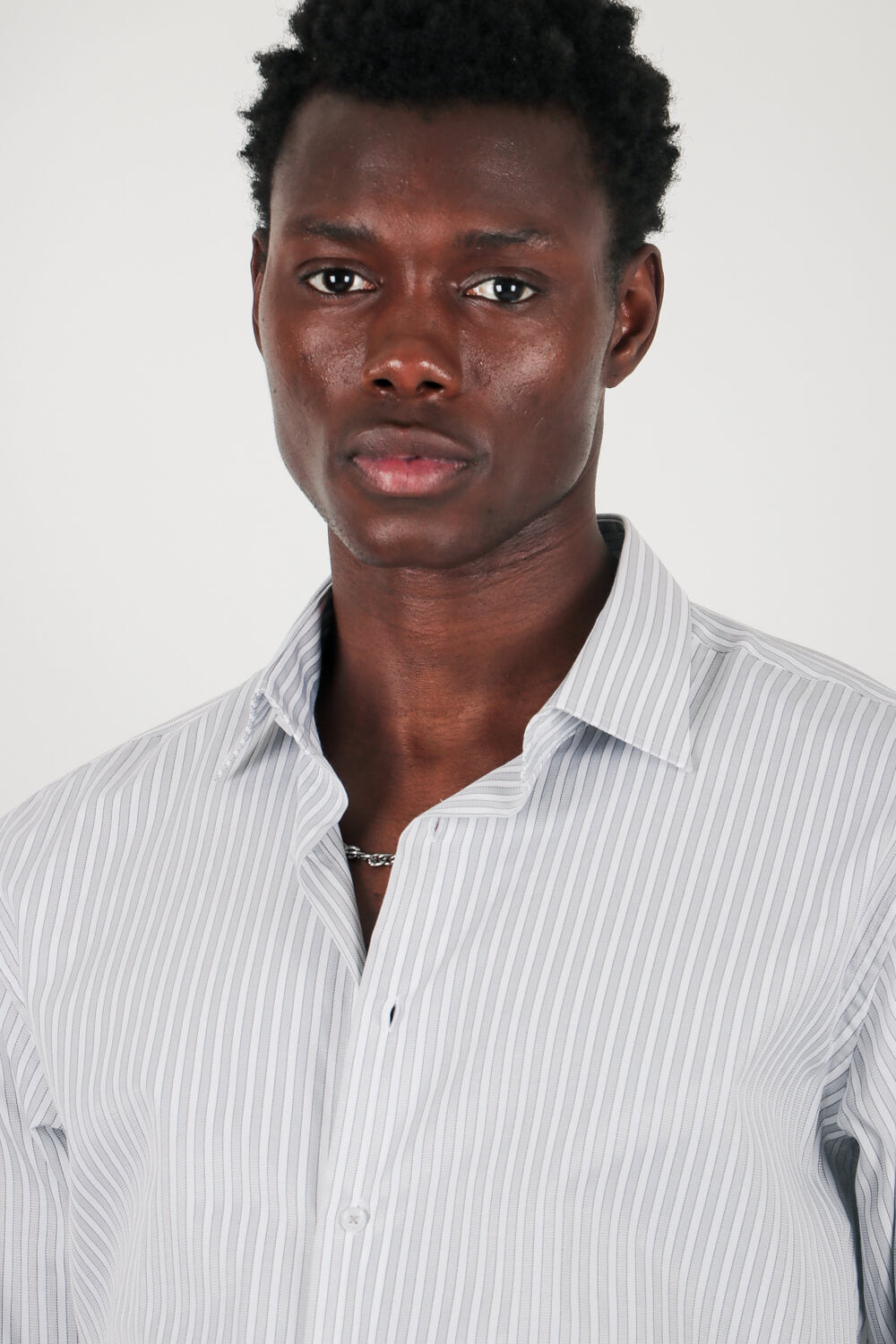 Ριγέ πουκάμισο