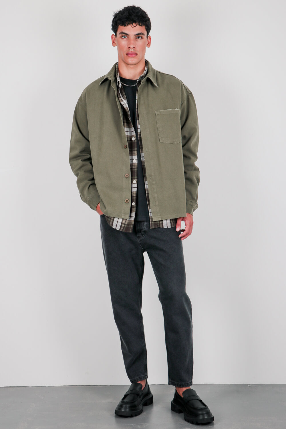 Πουκάμισο ντένιμ με τσέπη