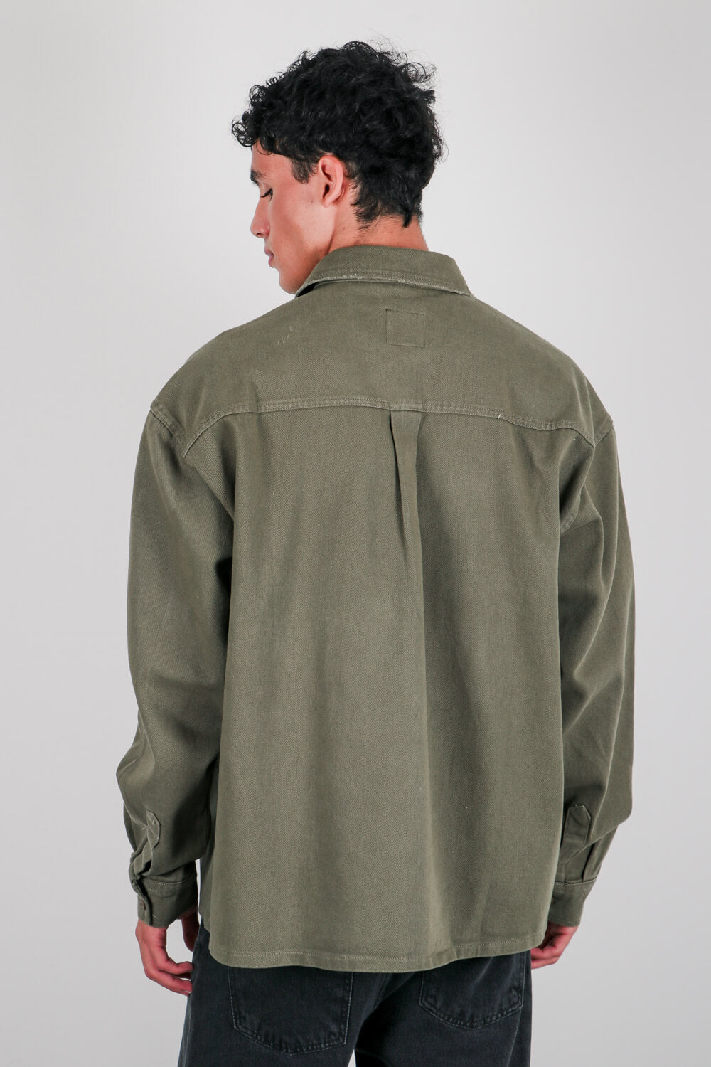 Πουκάμισο ντένιμ με τσέπη