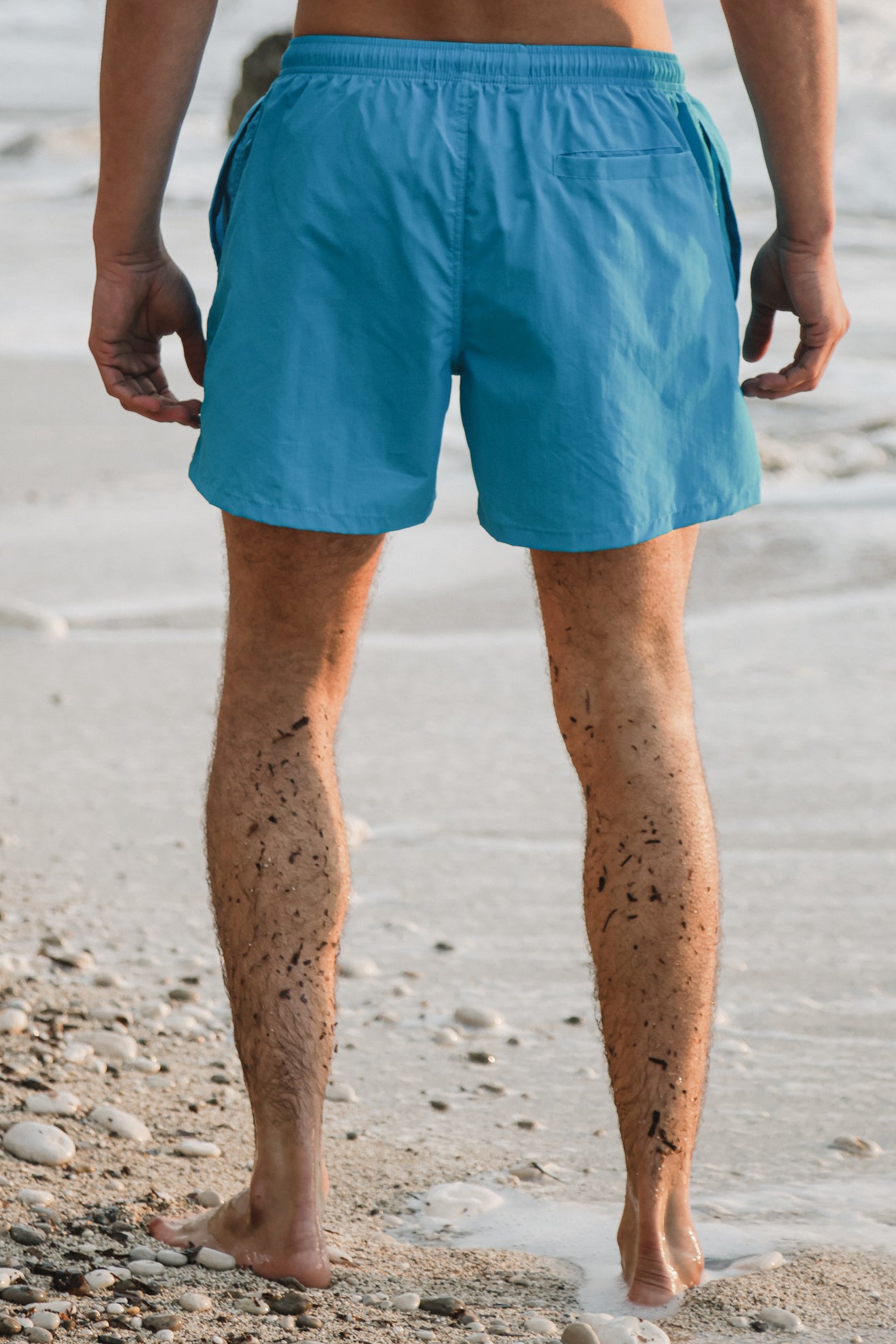 Μαγιό με μεσαίο μήκος