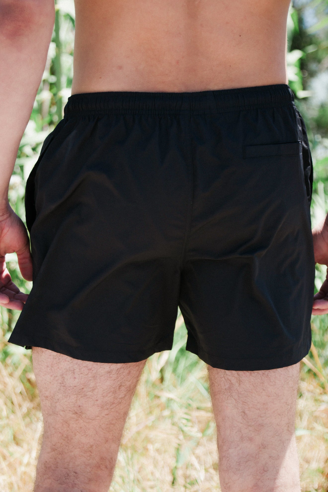 Μαγιό με μεσαίο μήκος