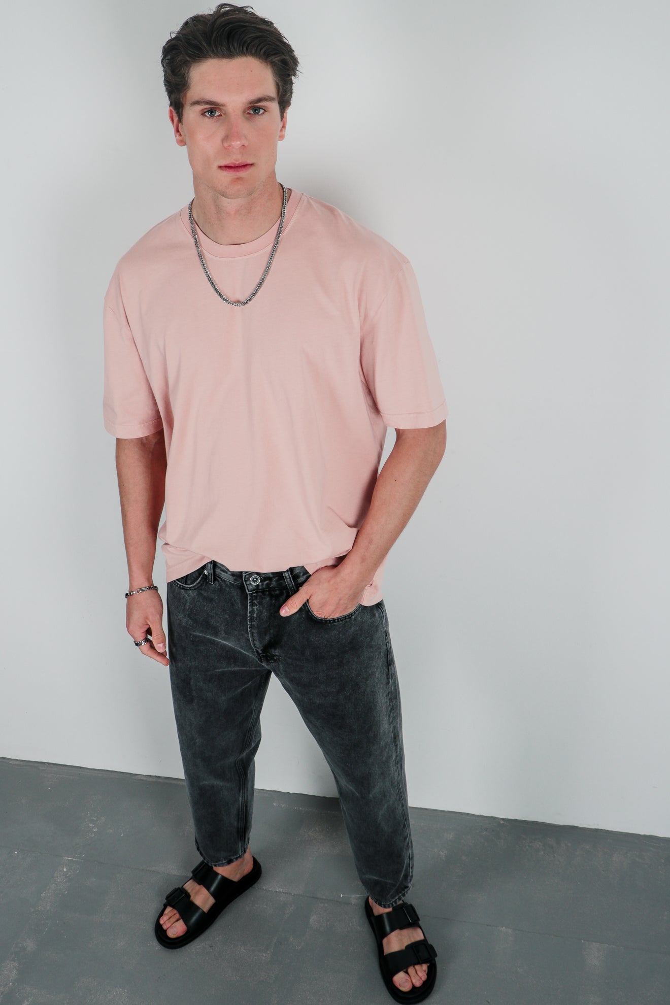 Ριχτή μπλούζα με ξέβαμμα