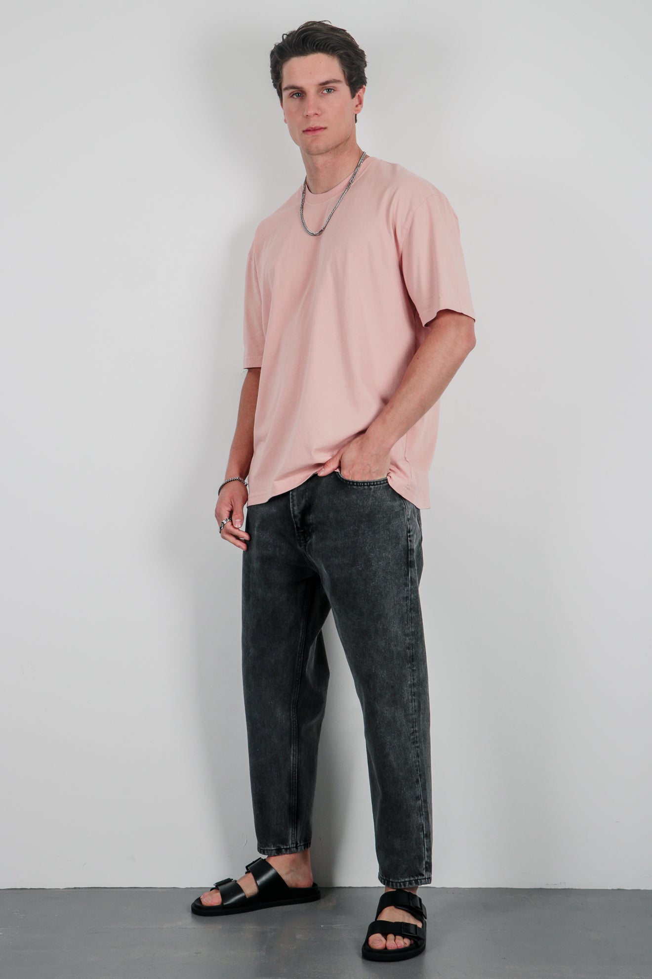 Ριχτή μπλούζα με ξέβαμμα