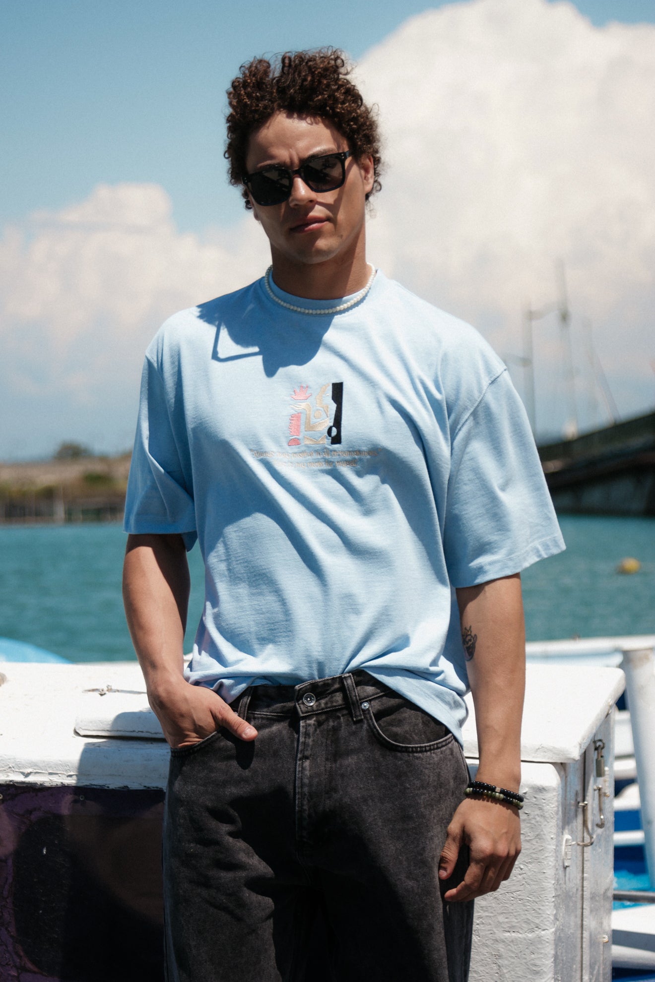 Βαμβακερή μπλούζα με κέντημα