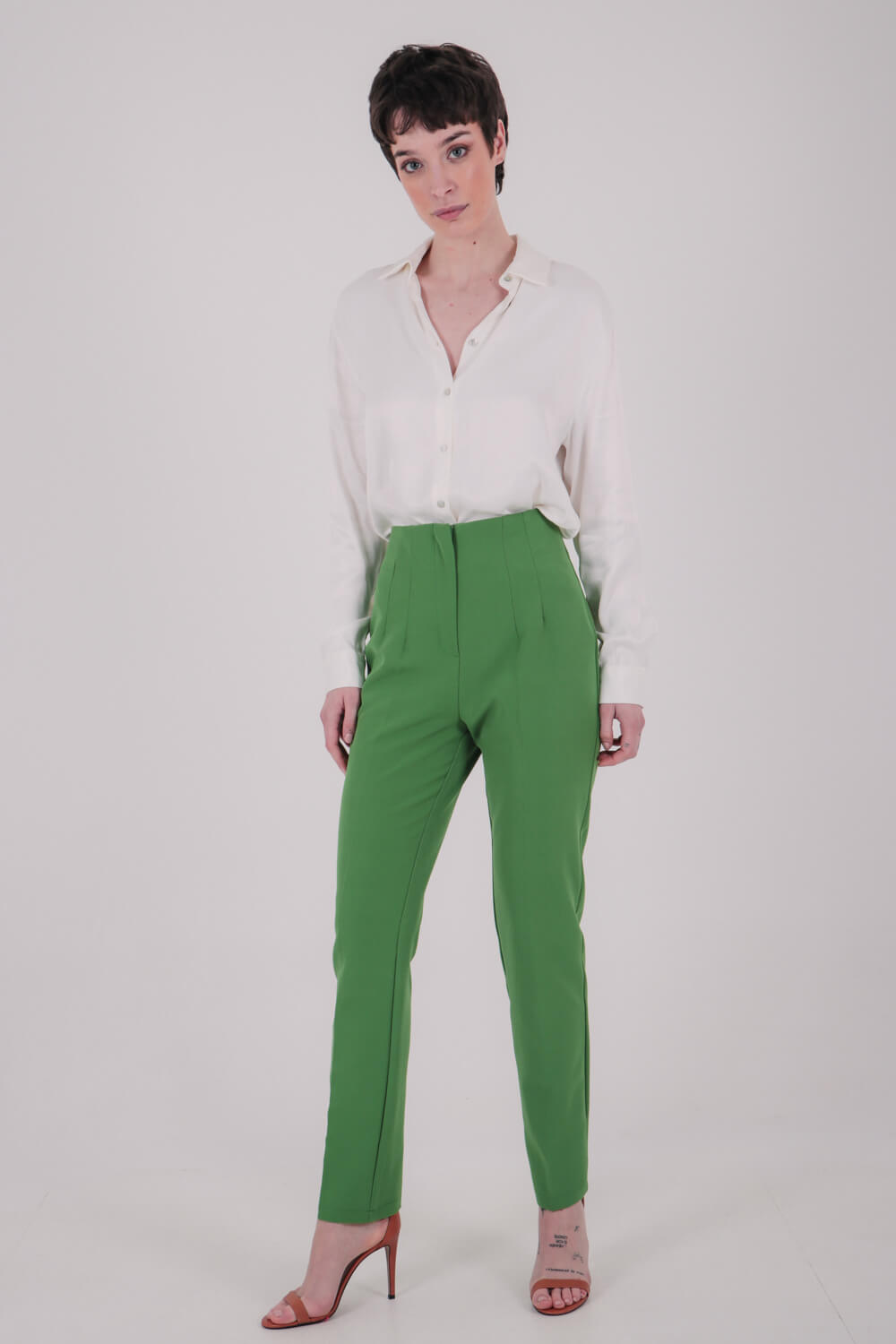 Παντελόνι με τονισμένες ραφές