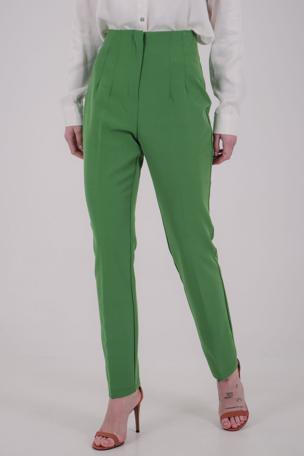 Παντελόνι με τονισμένες ραφές