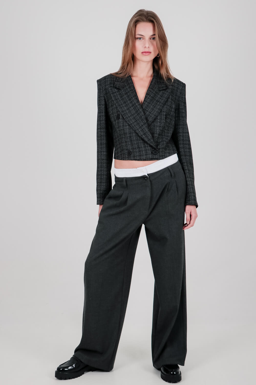 Crop μπλέιζερ