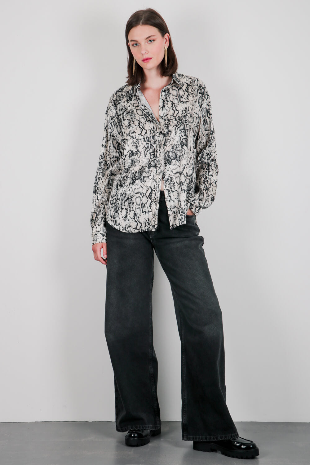 Σατινέ πουκάμισο animal print