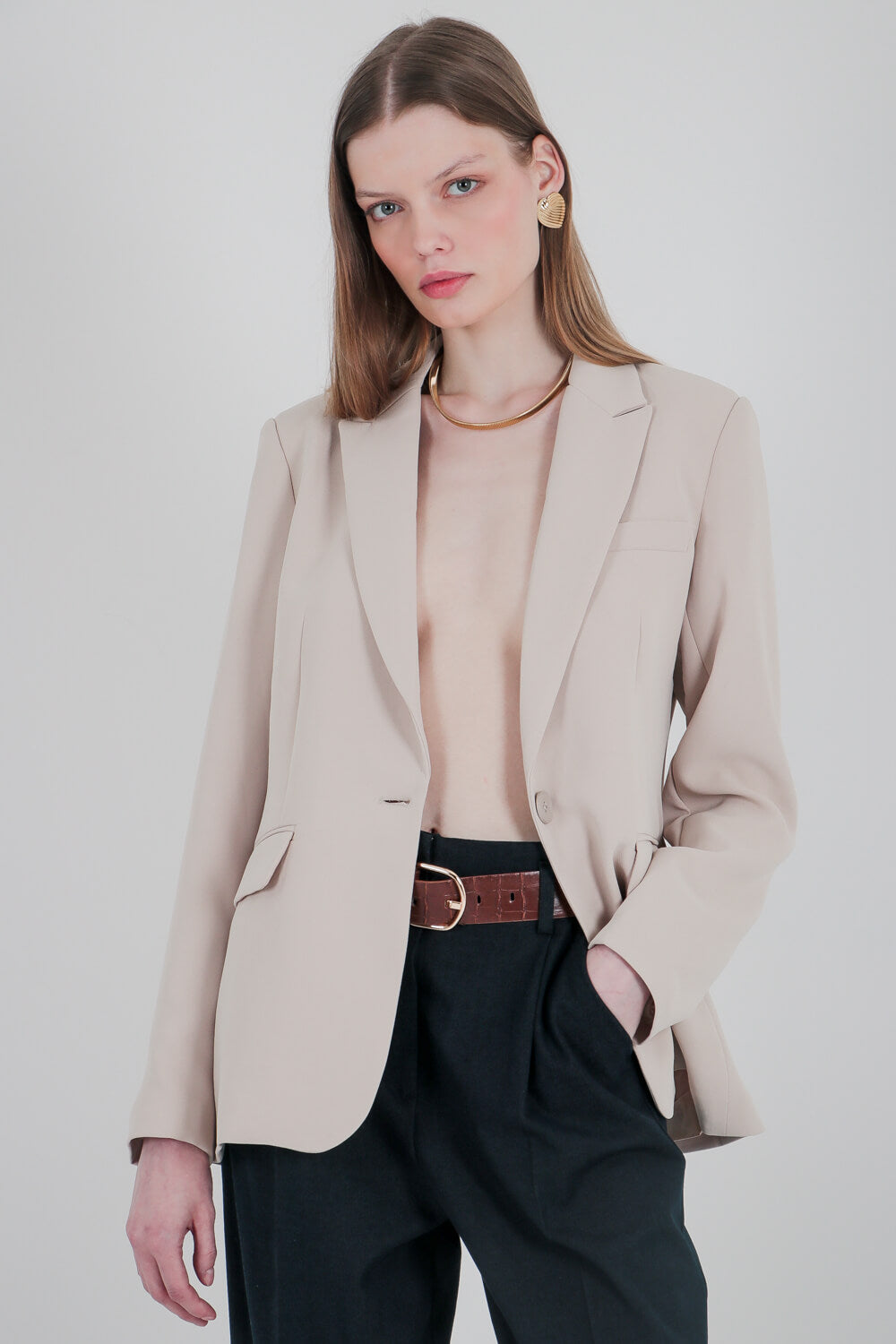 Μεσάτο μπλέιζερ με βάτες