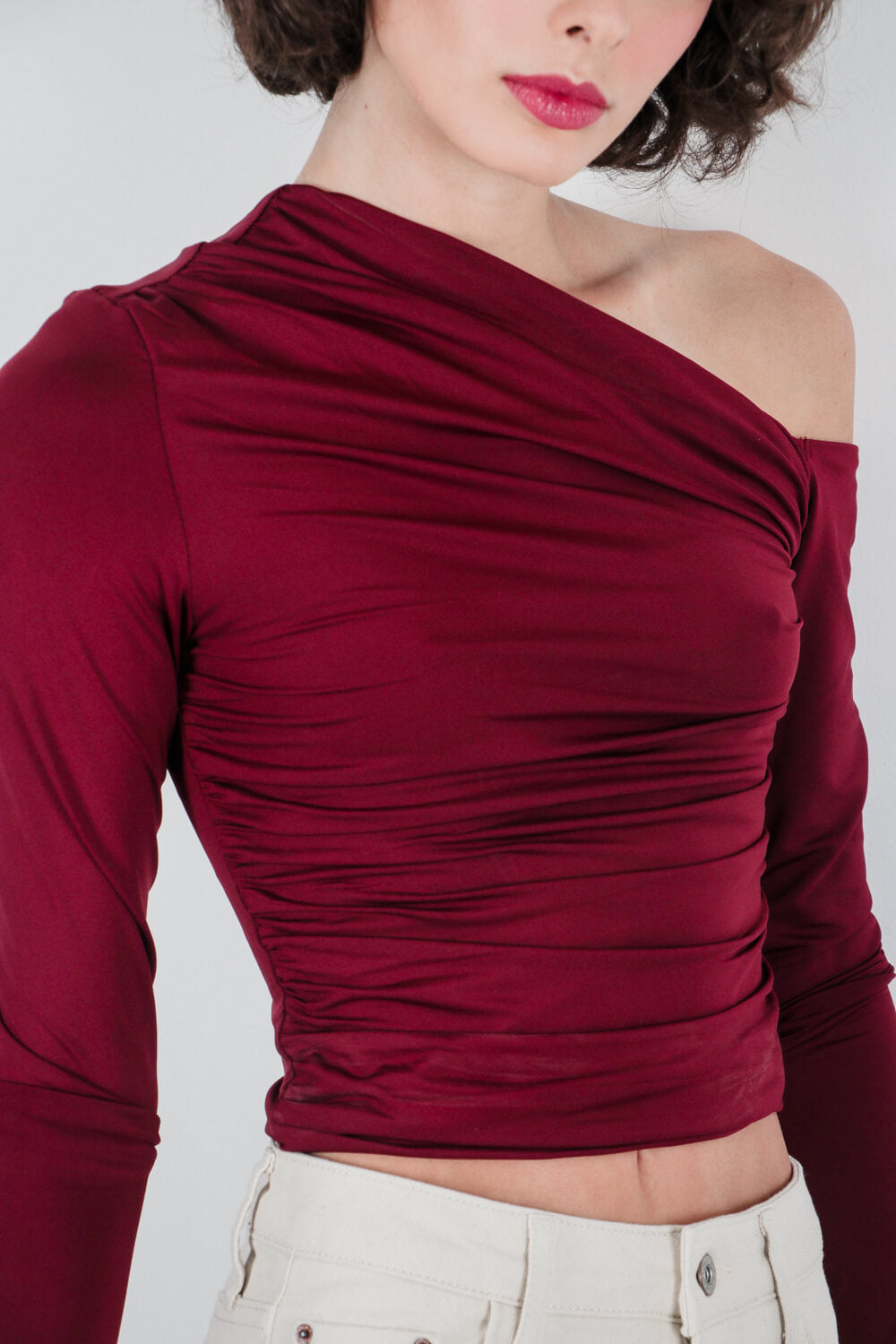 Ασύμμετρο ελαστικό τοπ