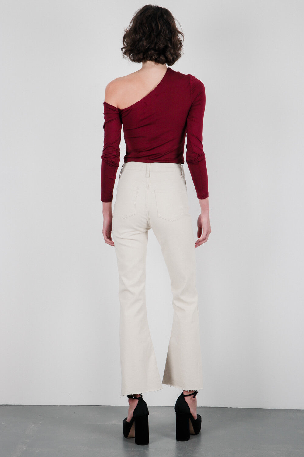 Ασύμμετρο ελαστικό τοπ