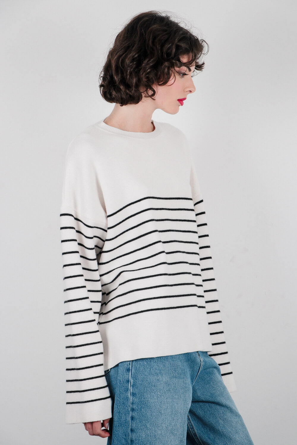 Πλεκτό πουλόβερ ριγέ