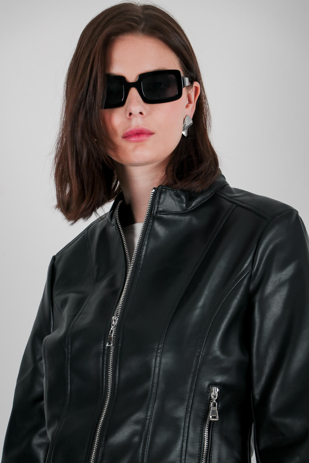 Μπουφάν με υφή δέρματος