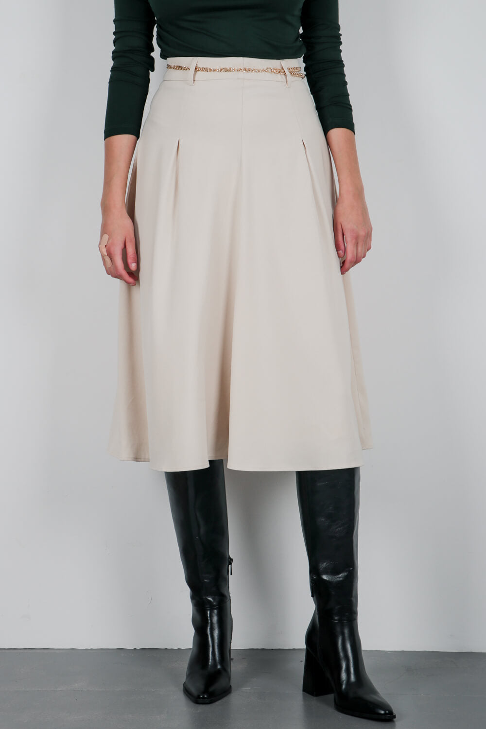 Μίντι φούστα