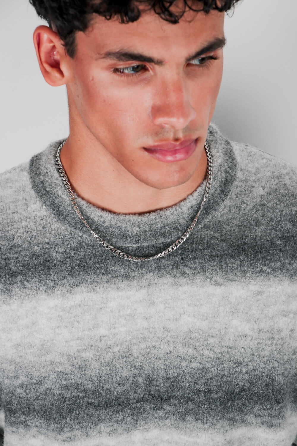 Πλεκτή μπλούζα με ρίγες