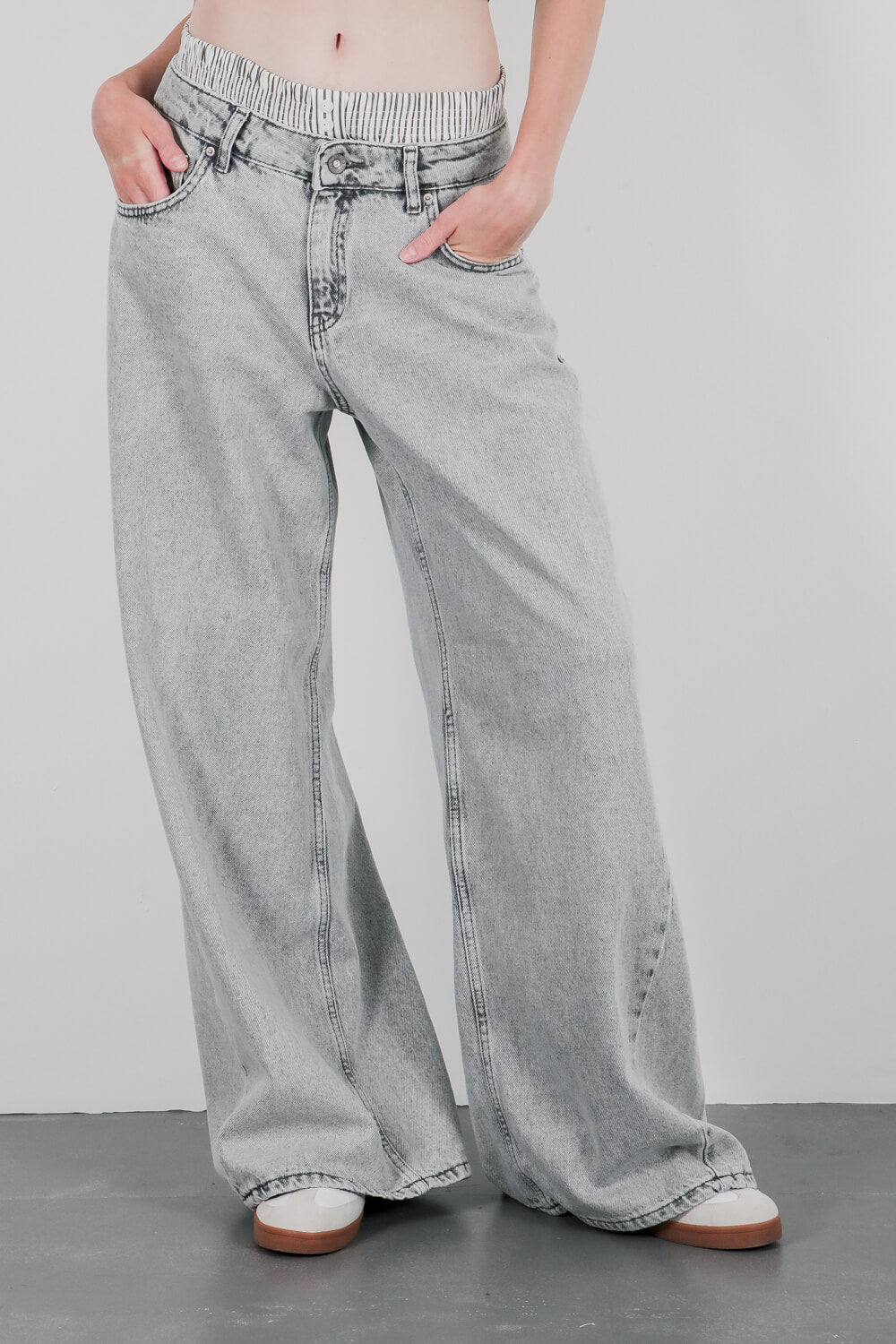 Χαμηλόμεσο τζιν boxer elephant leg