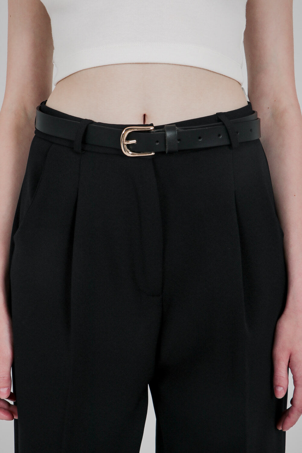 Παντελόνι carrot με ζώνη