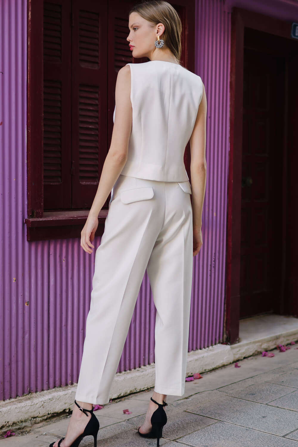 Παντελόνι carrot με ζώνη