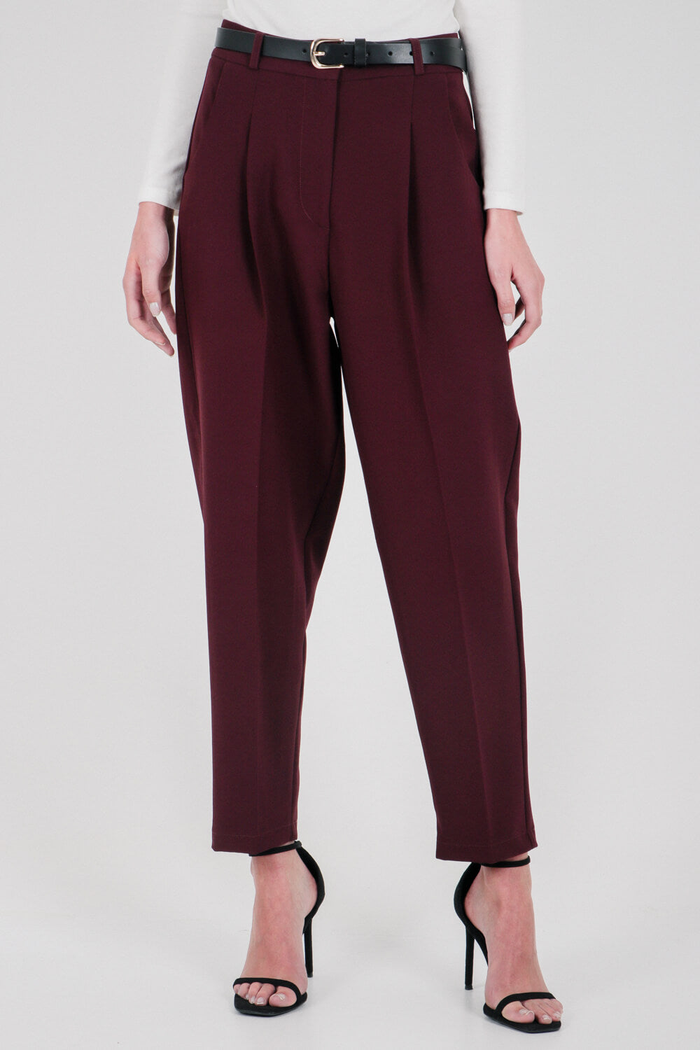 Παντελόνι carrot με ζώνη