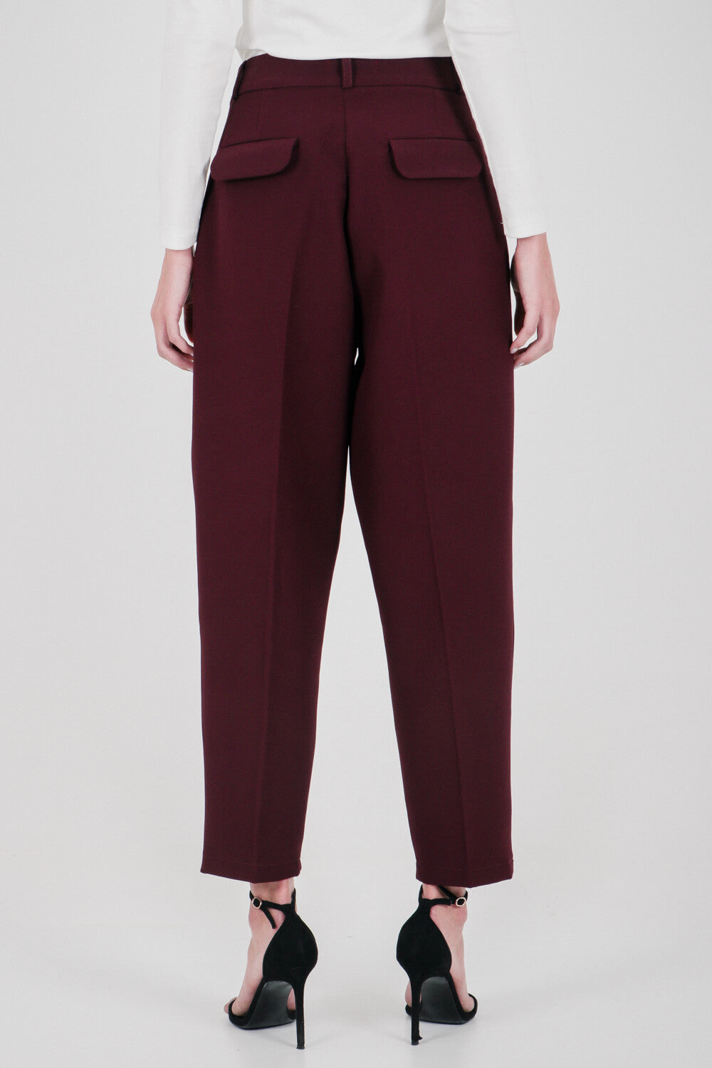 Παντελόνι carrot με ζώνη