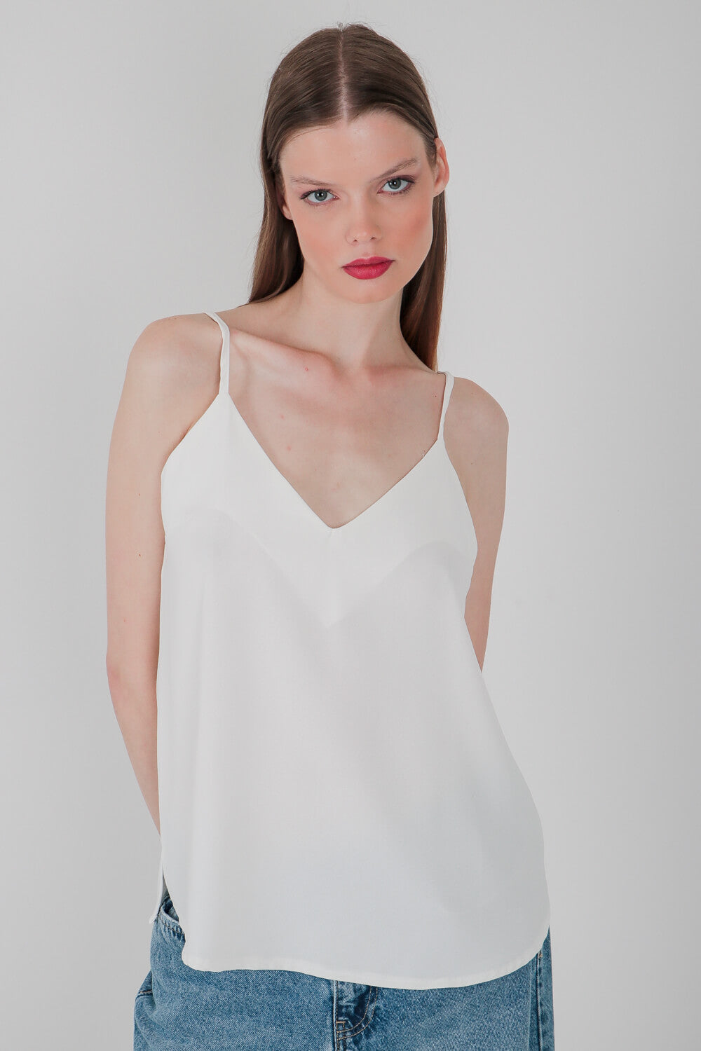 Μπλούζα με λεπτές τιράντες