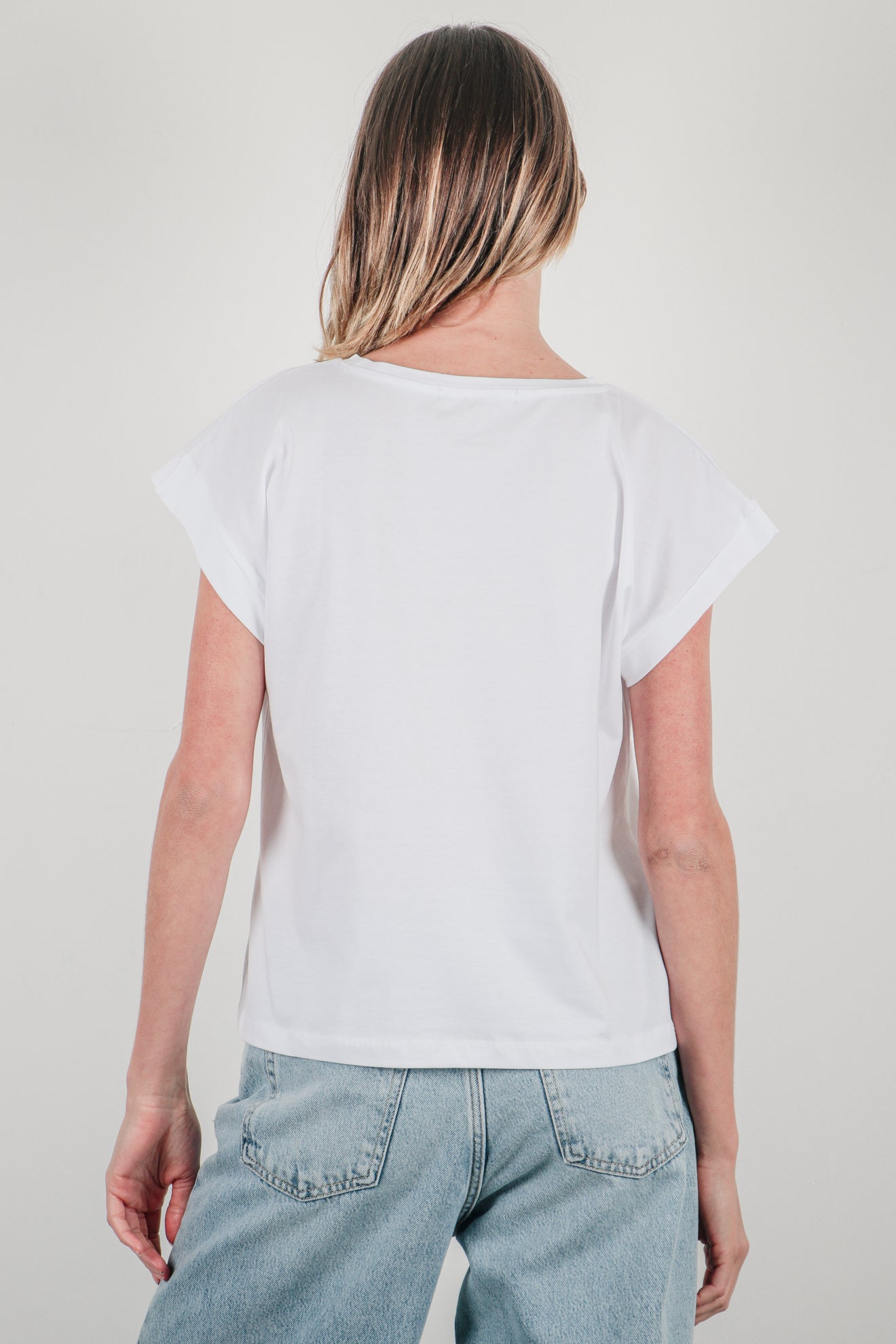 Βαμβακερή μπλούζα basic με μανίκι ντραπέ