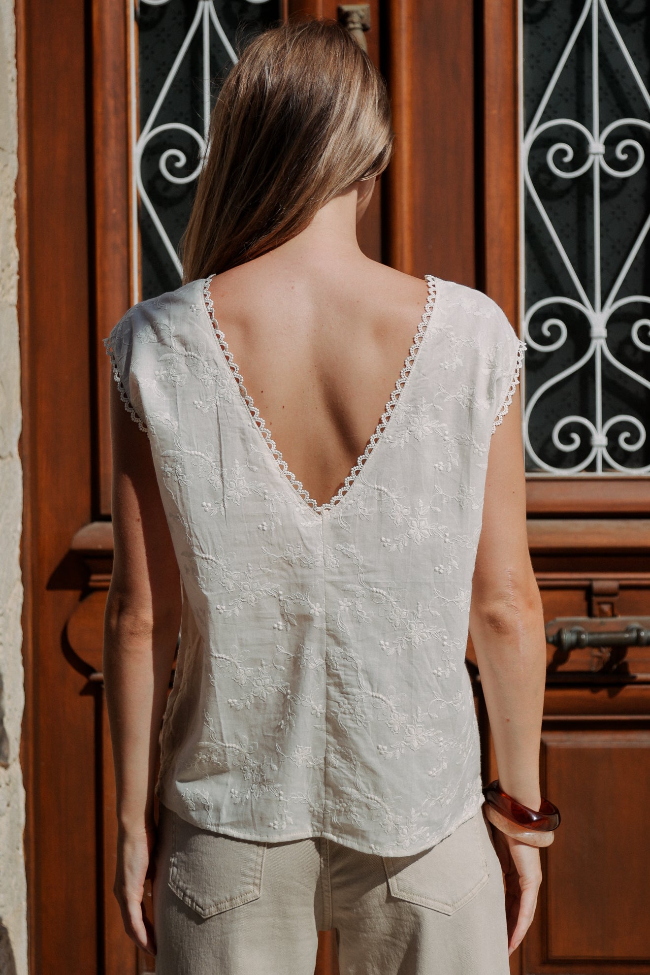 Βαμβακερή μπλούζα με κεντήματα