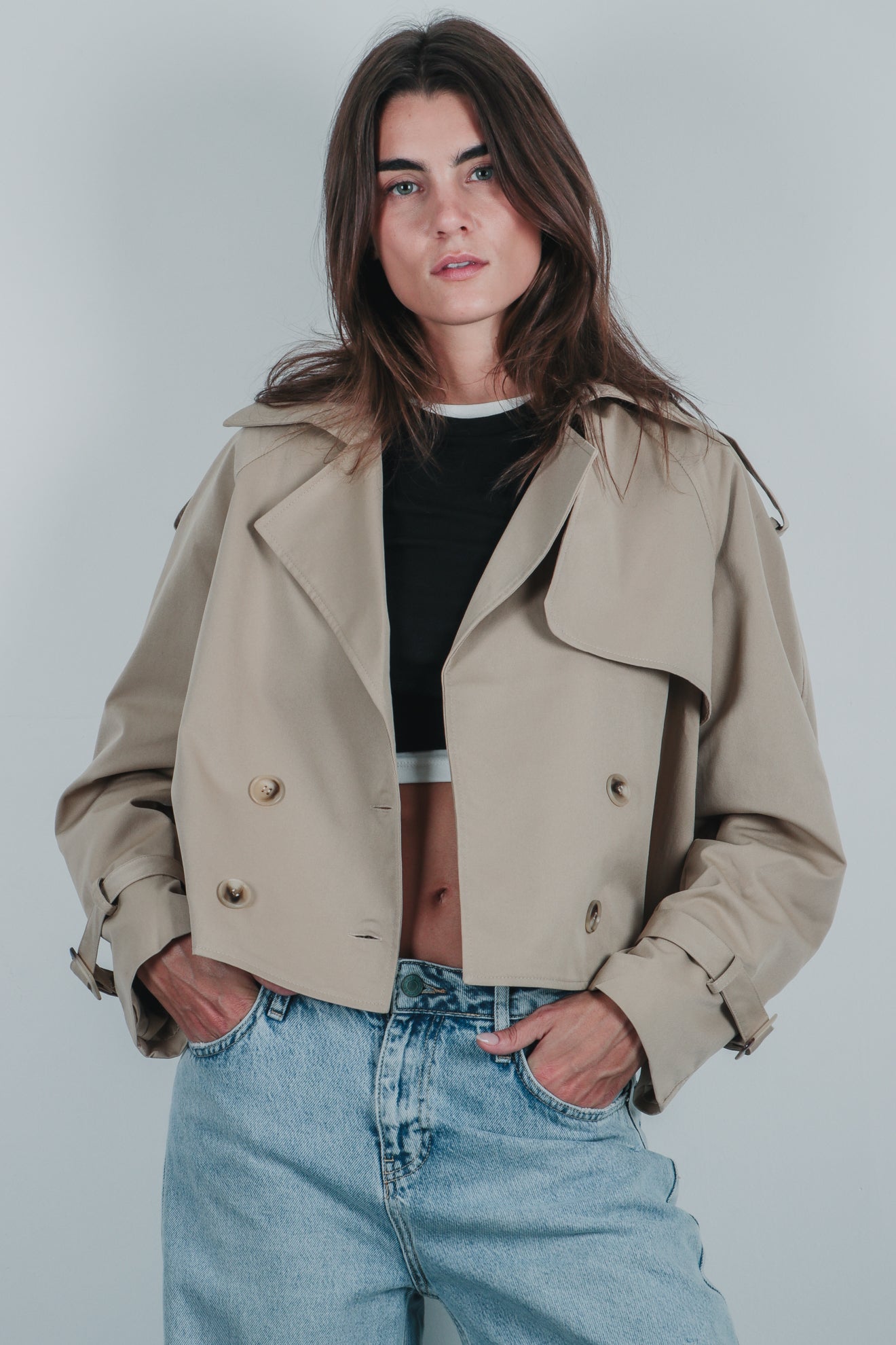 Κοντή καμπαρντίνα με μείγμα βαμβακιού