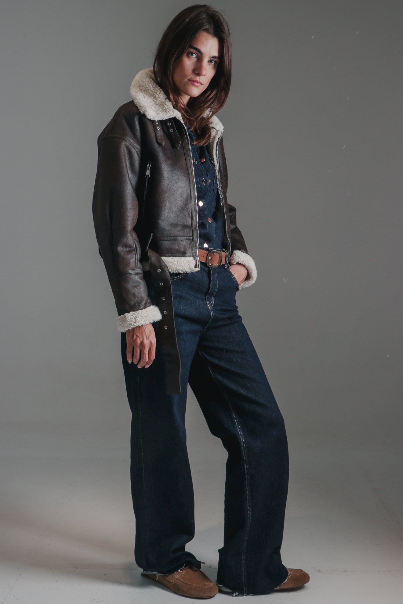 Κοντό μπουφάν με συνθετικό μαλλί προβάτου