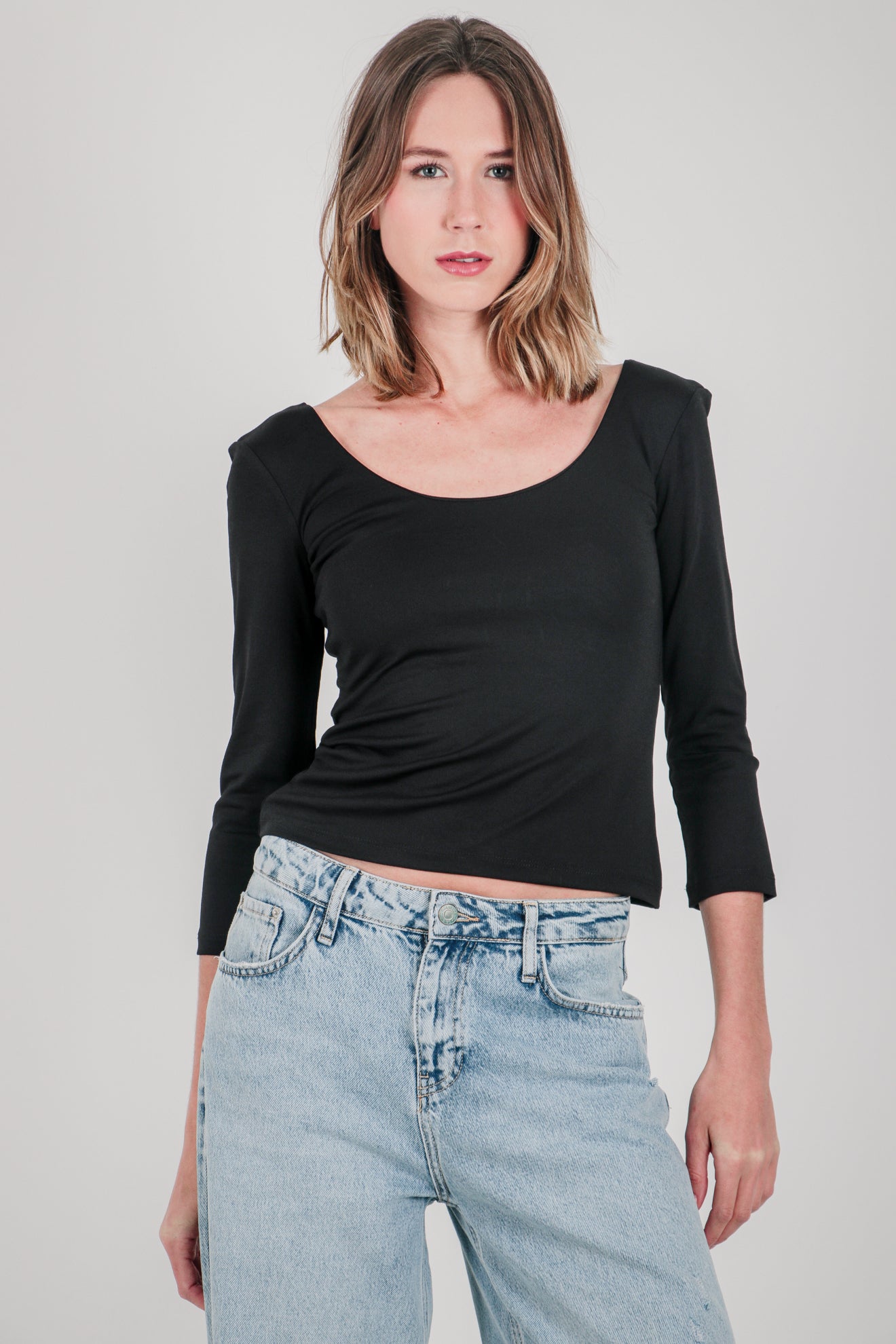 Μπλούζα basic με μανίκι 3/4