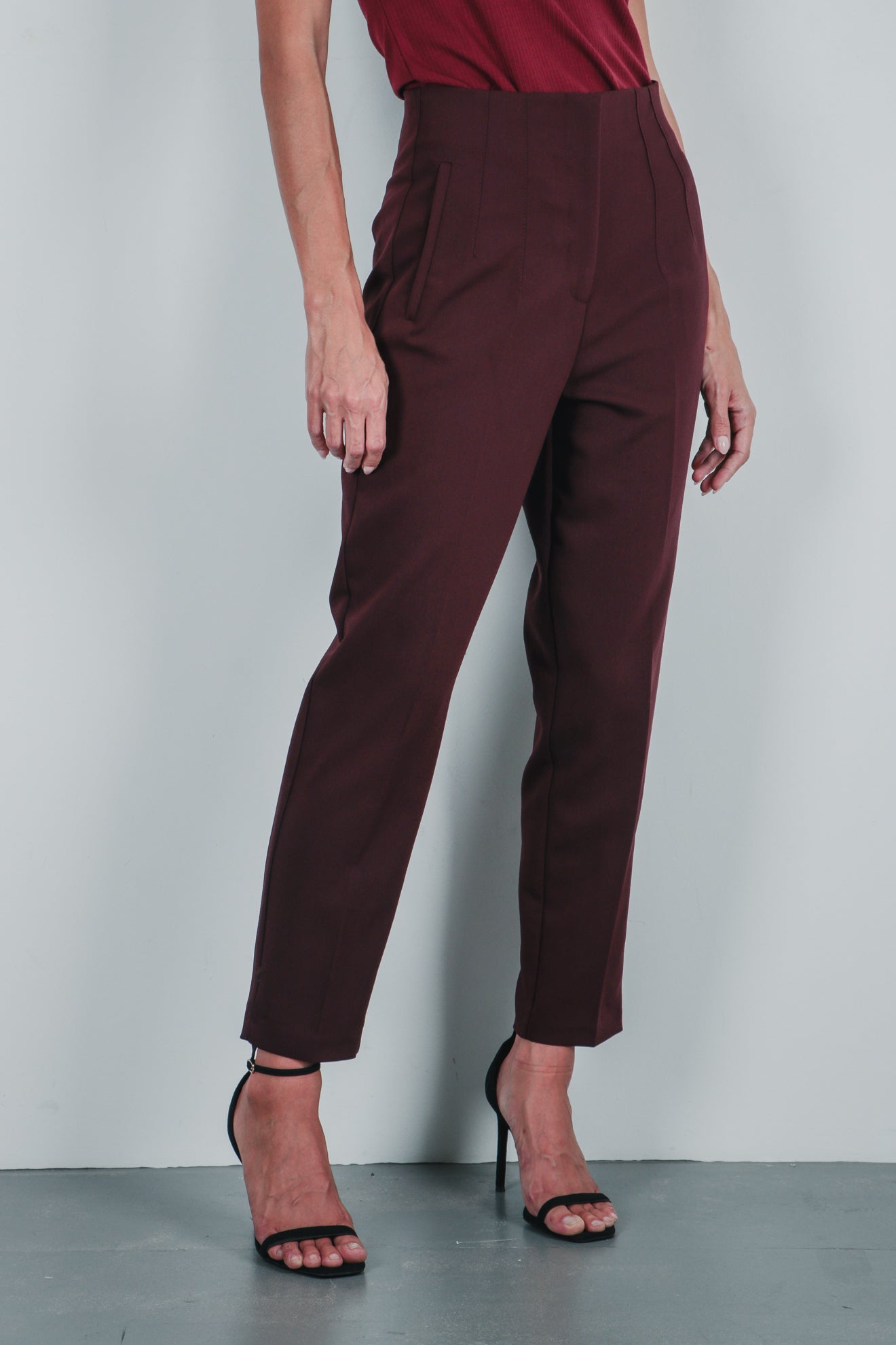 Παντελόνι με τονισμένες ραφές