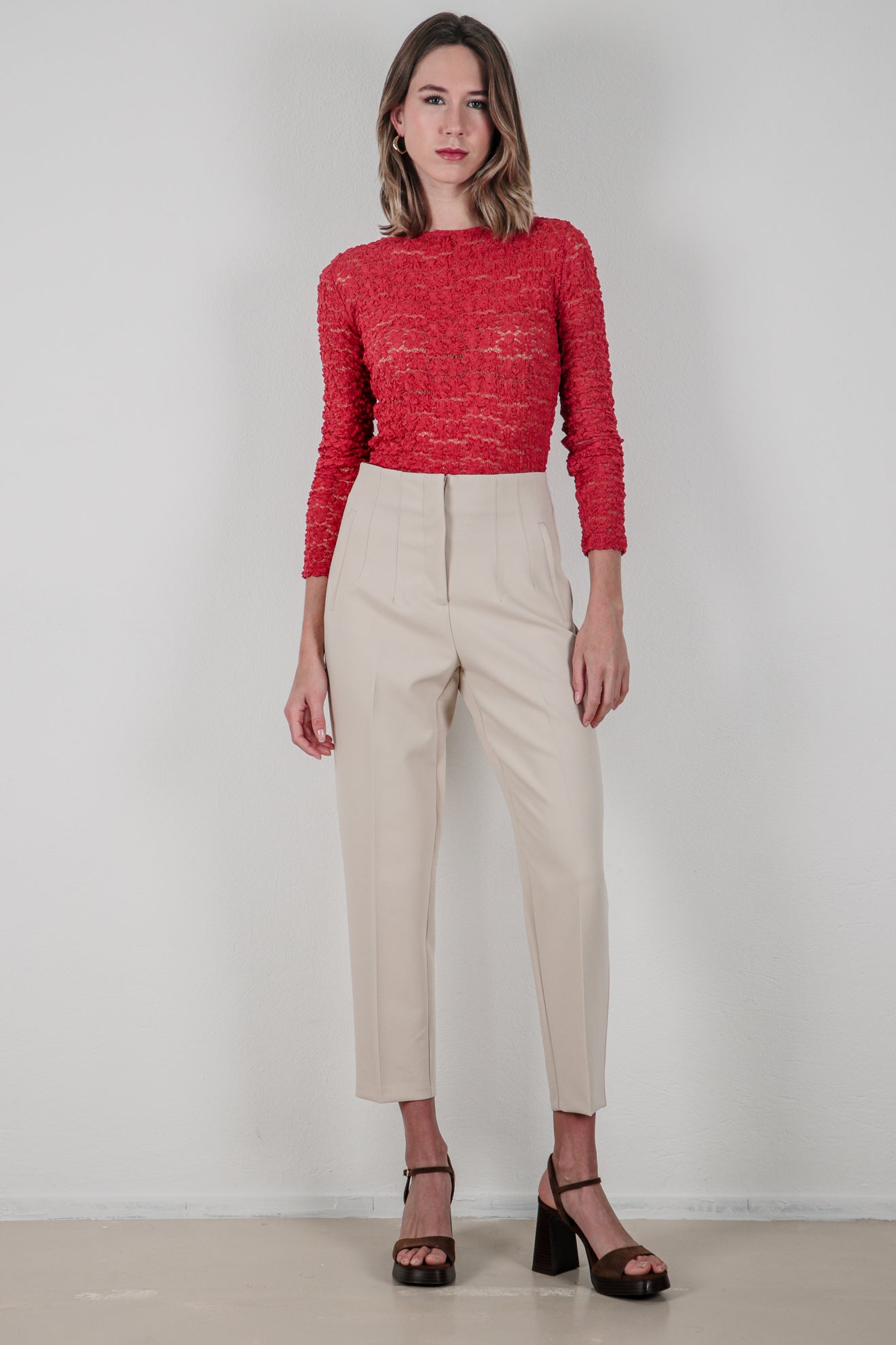 Παντελόνι με τονισμένες ραφές