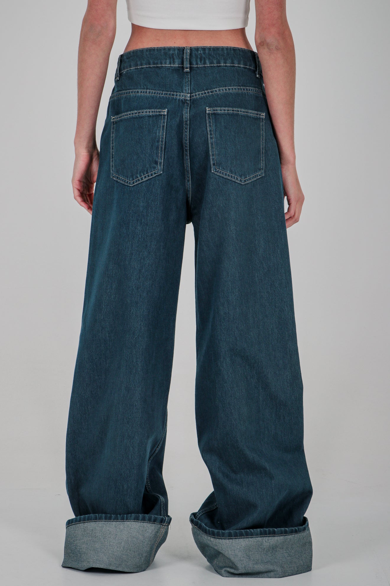 Τζιν wide leg με ρεβέρ