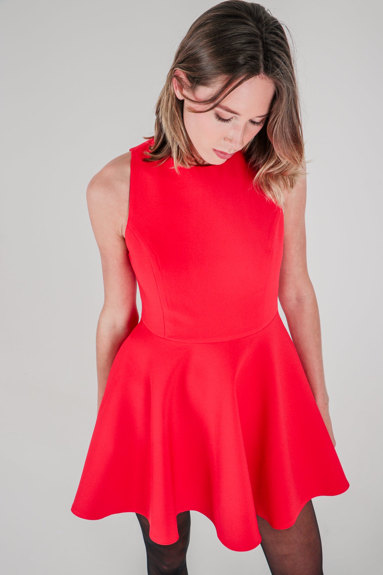 Κοντό φόρεμα εβαζέ