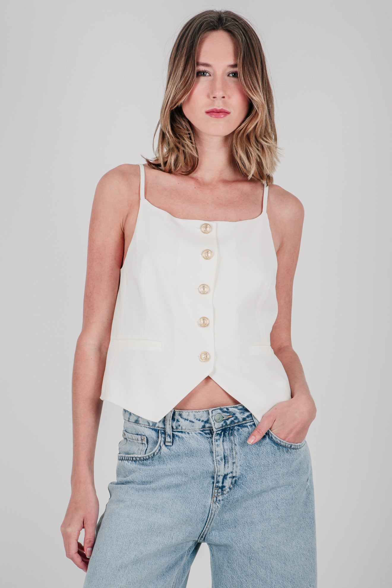 Αμάνικο τοπ με χρυσαφί κουμπιά