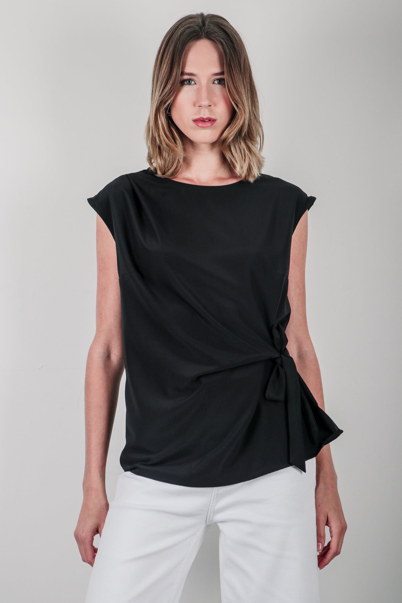 Μπλούζα με δέσιμο