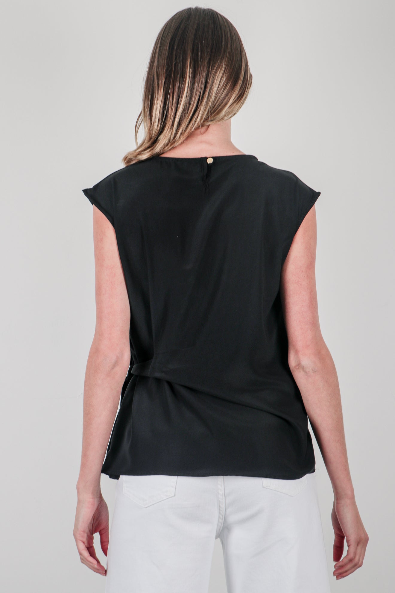 Μπλούζα με δέσιμο