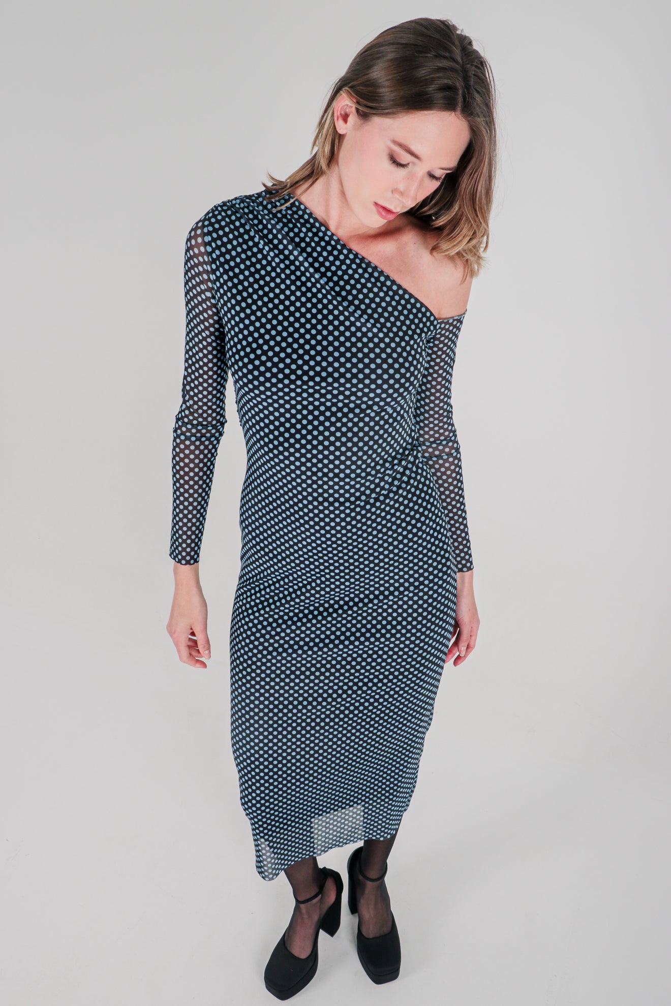 Μίντι πουά φόρεμα από τούλι