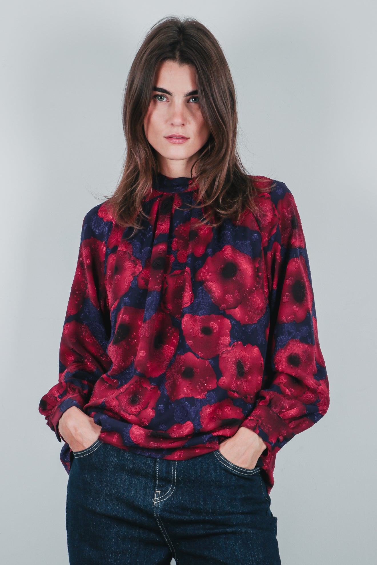 Εμπριμέ μπλούζα με σχέδιο ύφανσης