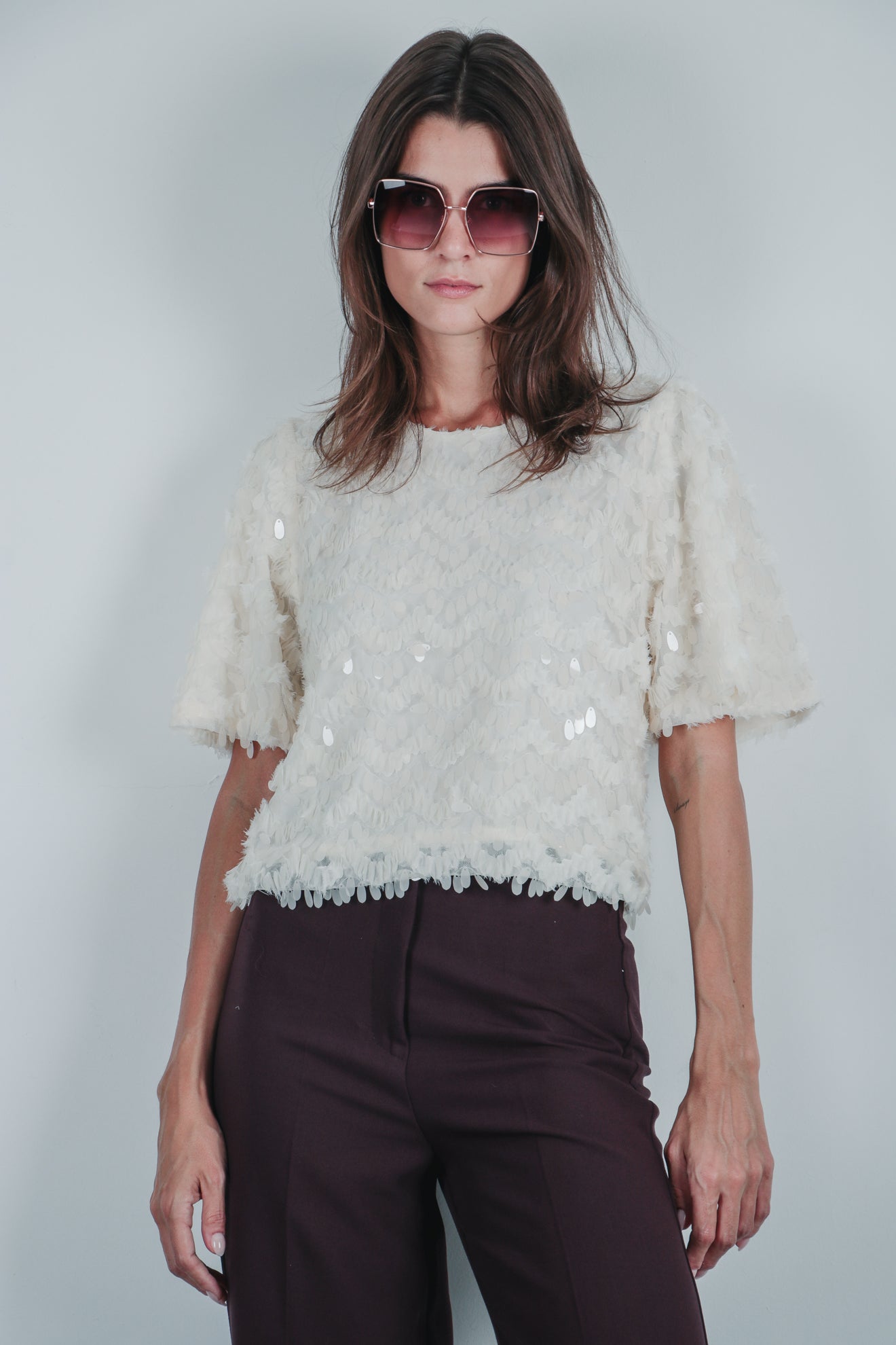 Τοπ από τούλι με πούλιες