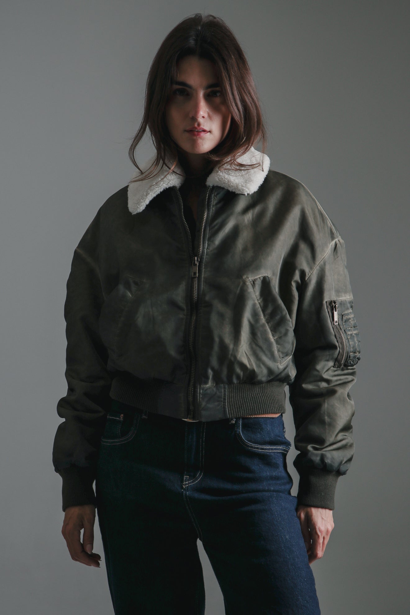 Μπουφάν bomber με αποσπώμενο γούνινο γιακά