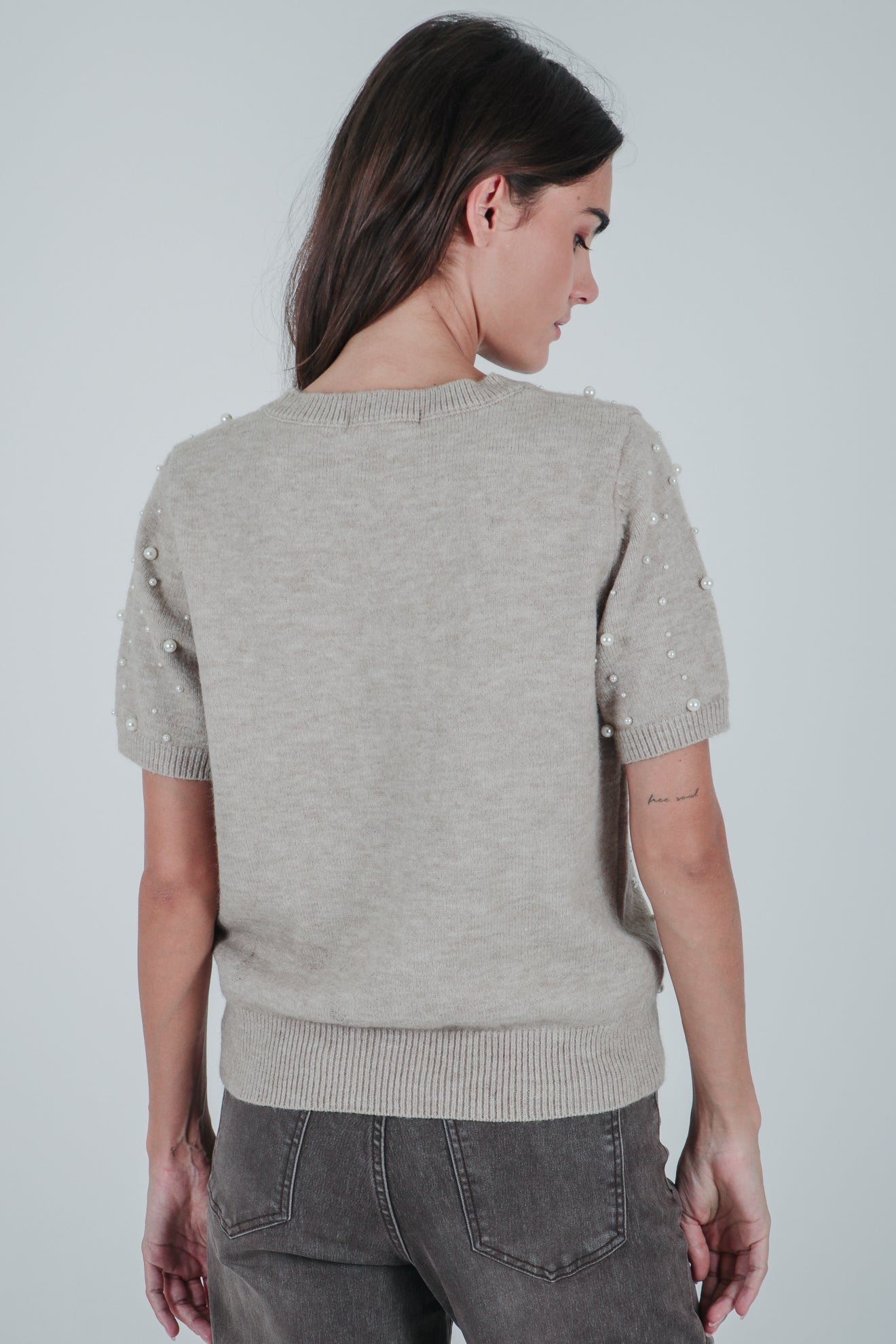 Πλεκτό τοπ με πέρλες