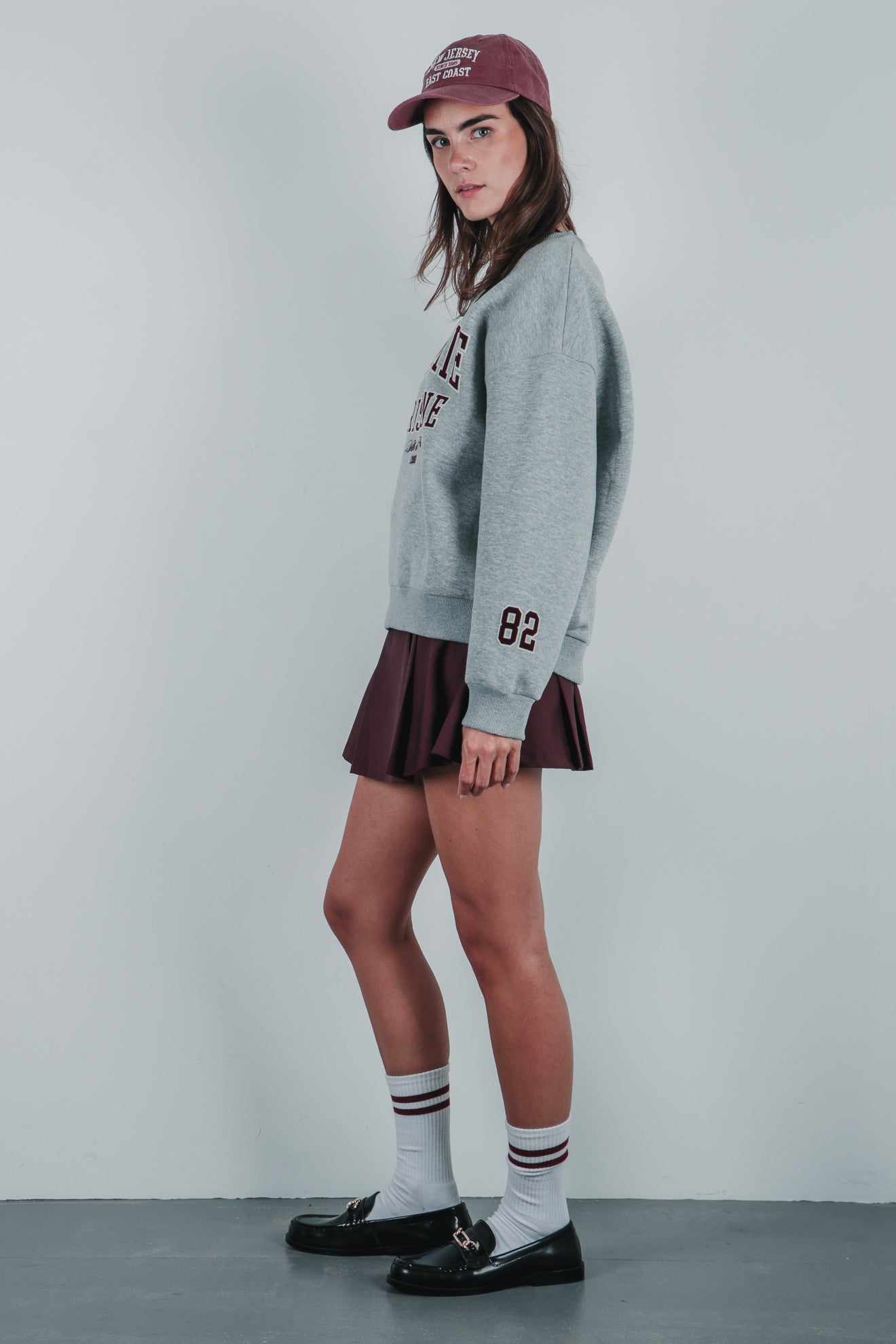 Φούτερ με επιγραφή academie